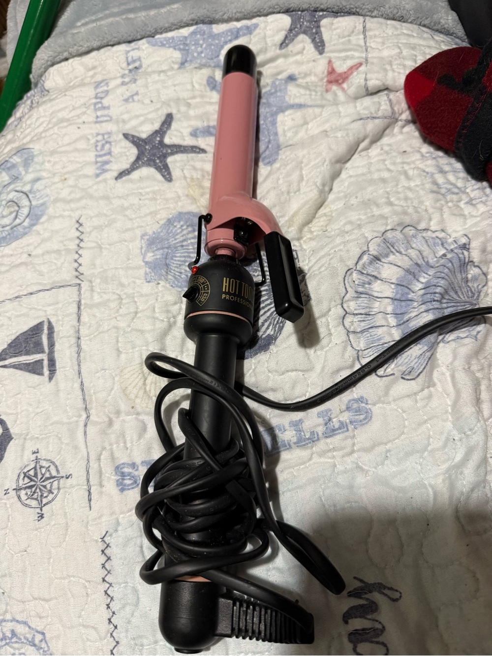HOT TOOLS Pink 1" Curling Iron - Professional Styling